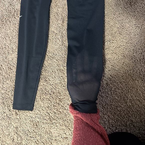 Nike Mesh Leggings - Picture 3 of 5